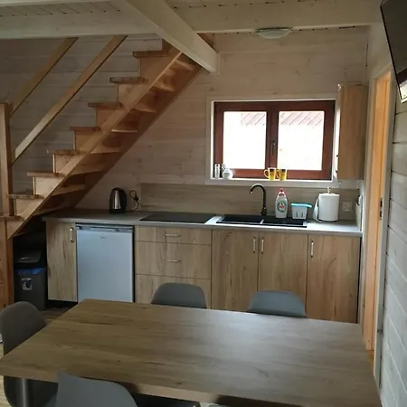 Gosciniec Echo Drewniane Caloroczne Holiday home *