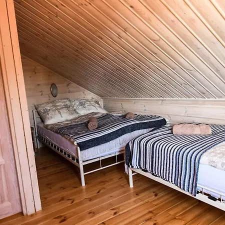 Holiday home Gosciniec Echo Drewniane Caloroczne *